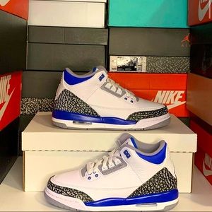 ⚡️⚡️Jordan 3s in Racer Blue⚡️⚡️